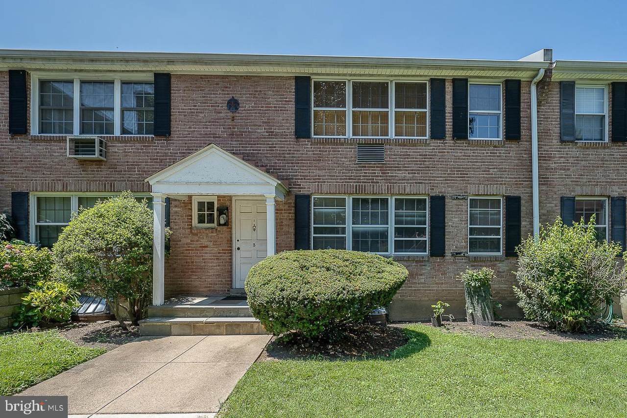1334 Montgomery Avenue - Photo 1