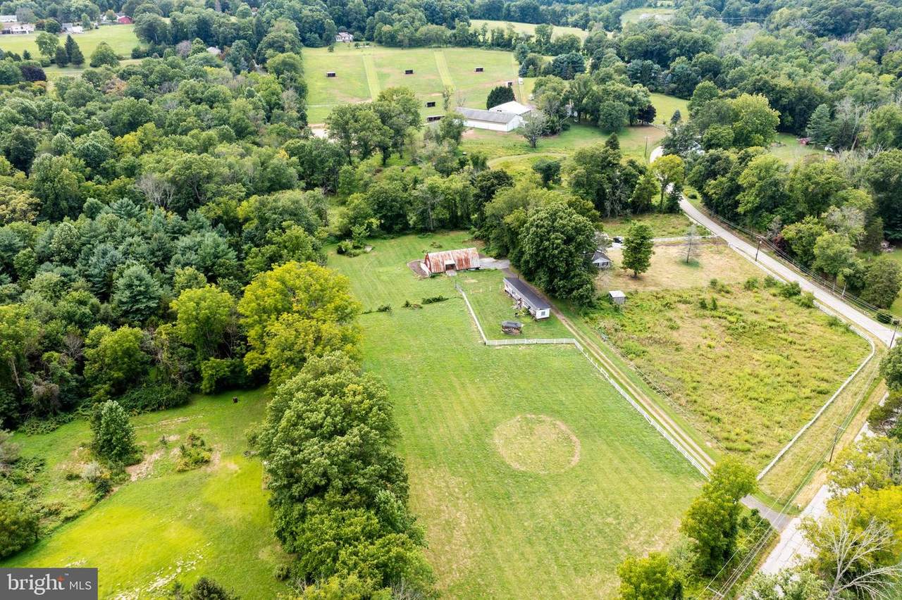730 Pigeon Creek Road - Photo 1
