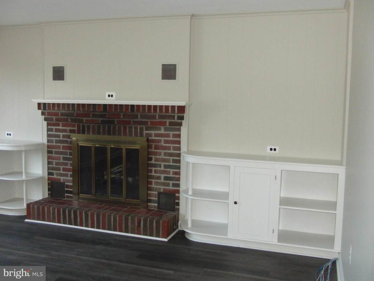 971 Cornwells Ave - Photo 1