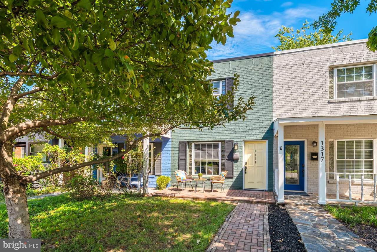 1319 Pendleton Street - Photo 1