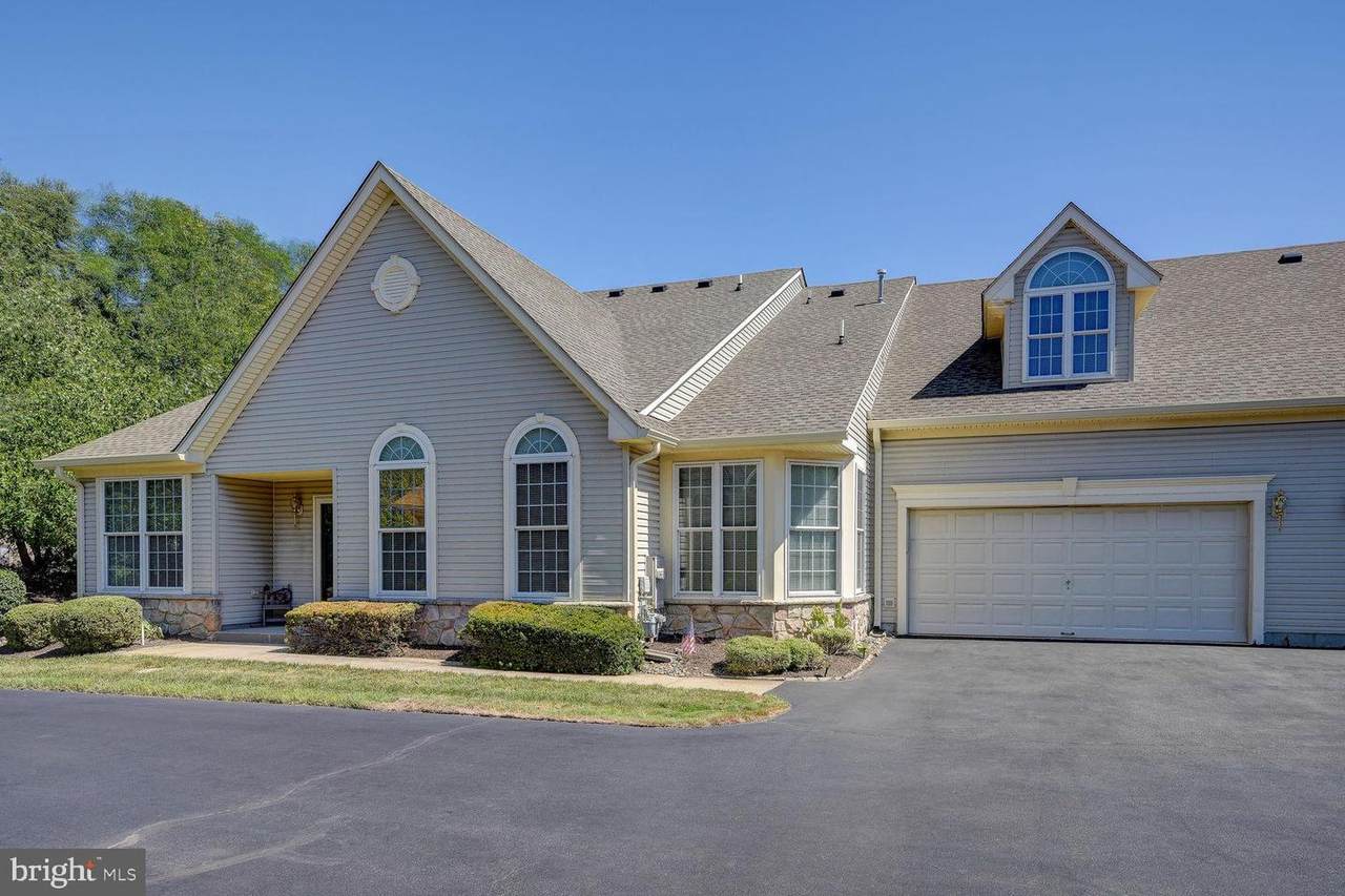 919 Daylily Drive - Photo 1