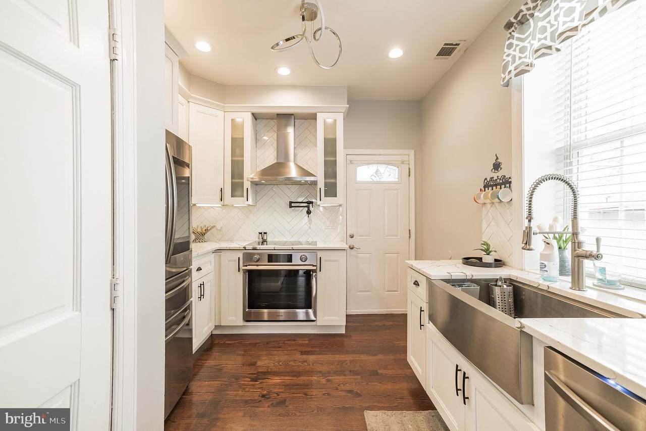2542 4TH Street - Photo 1