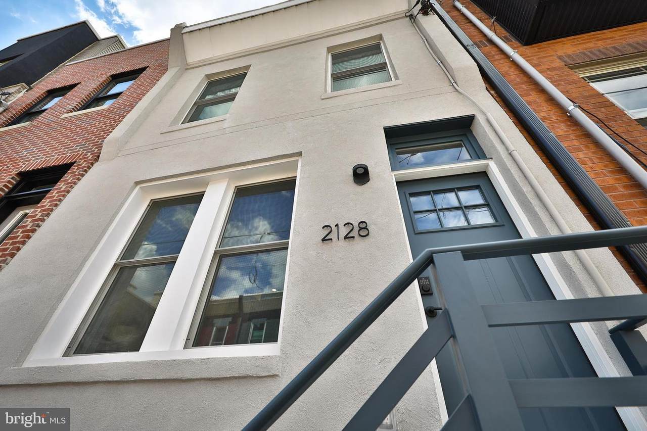 2128 Fernon Street - Photo 1