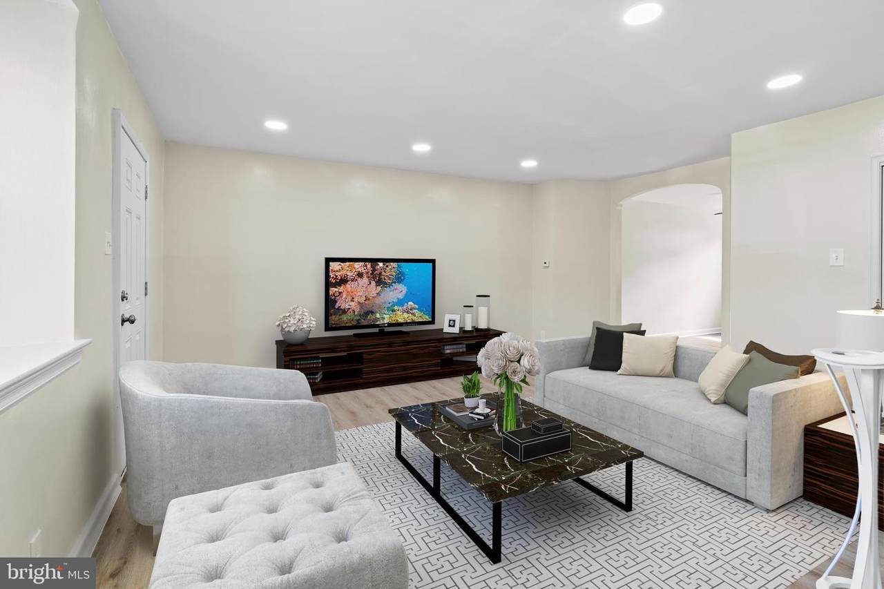 1210 Hellerman Street - Photo 1