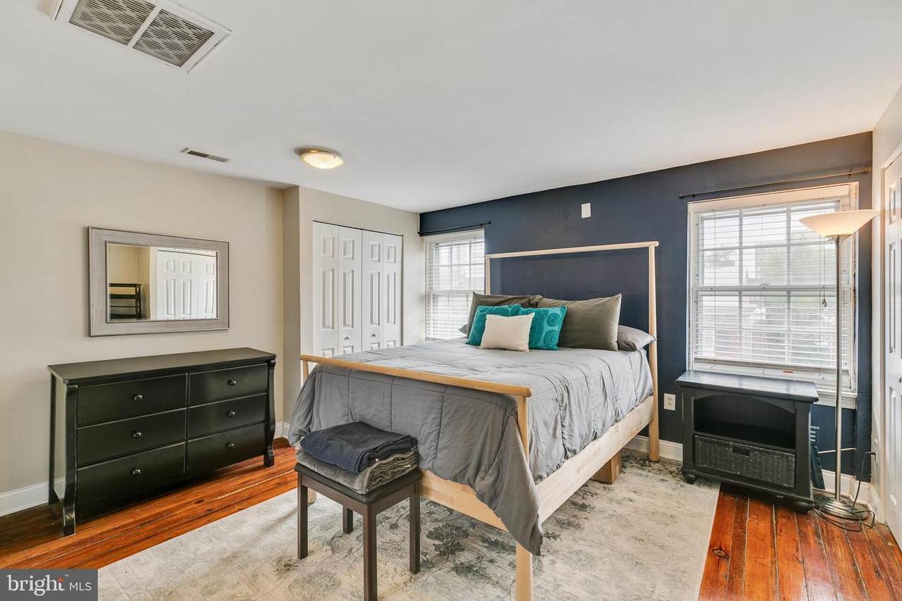 337 12TH Street - Photo 1