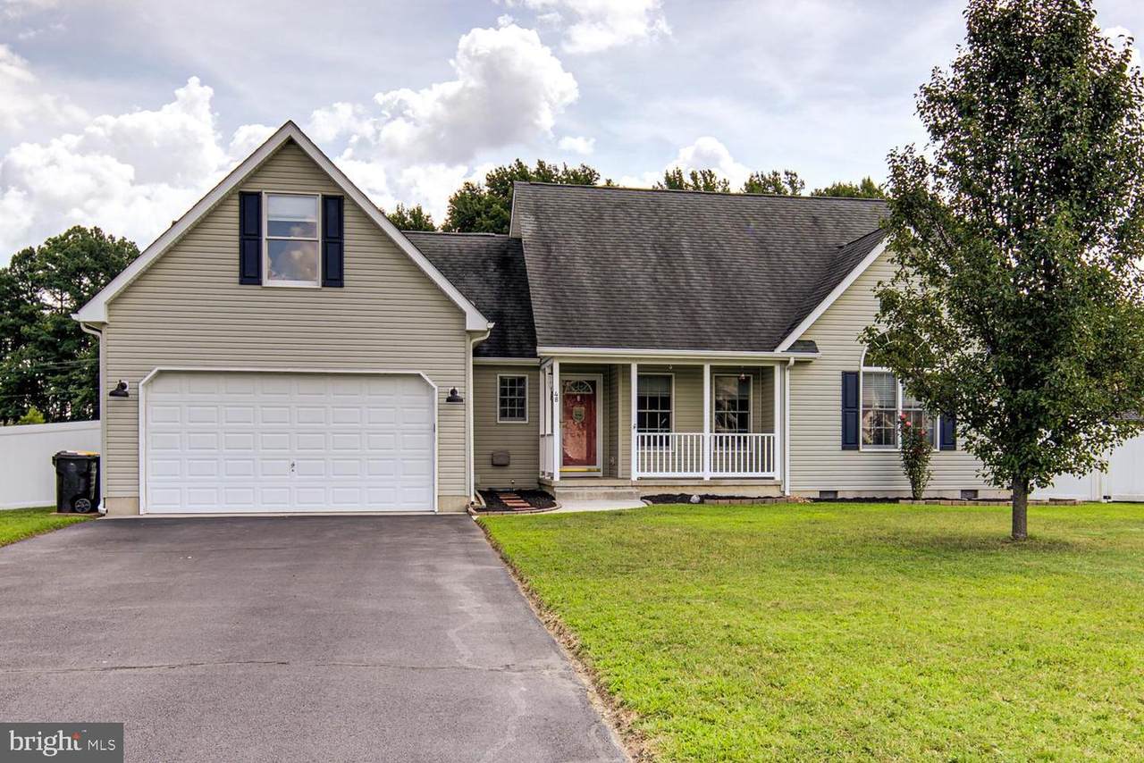 48 Farmhouse Trail - Photo 1