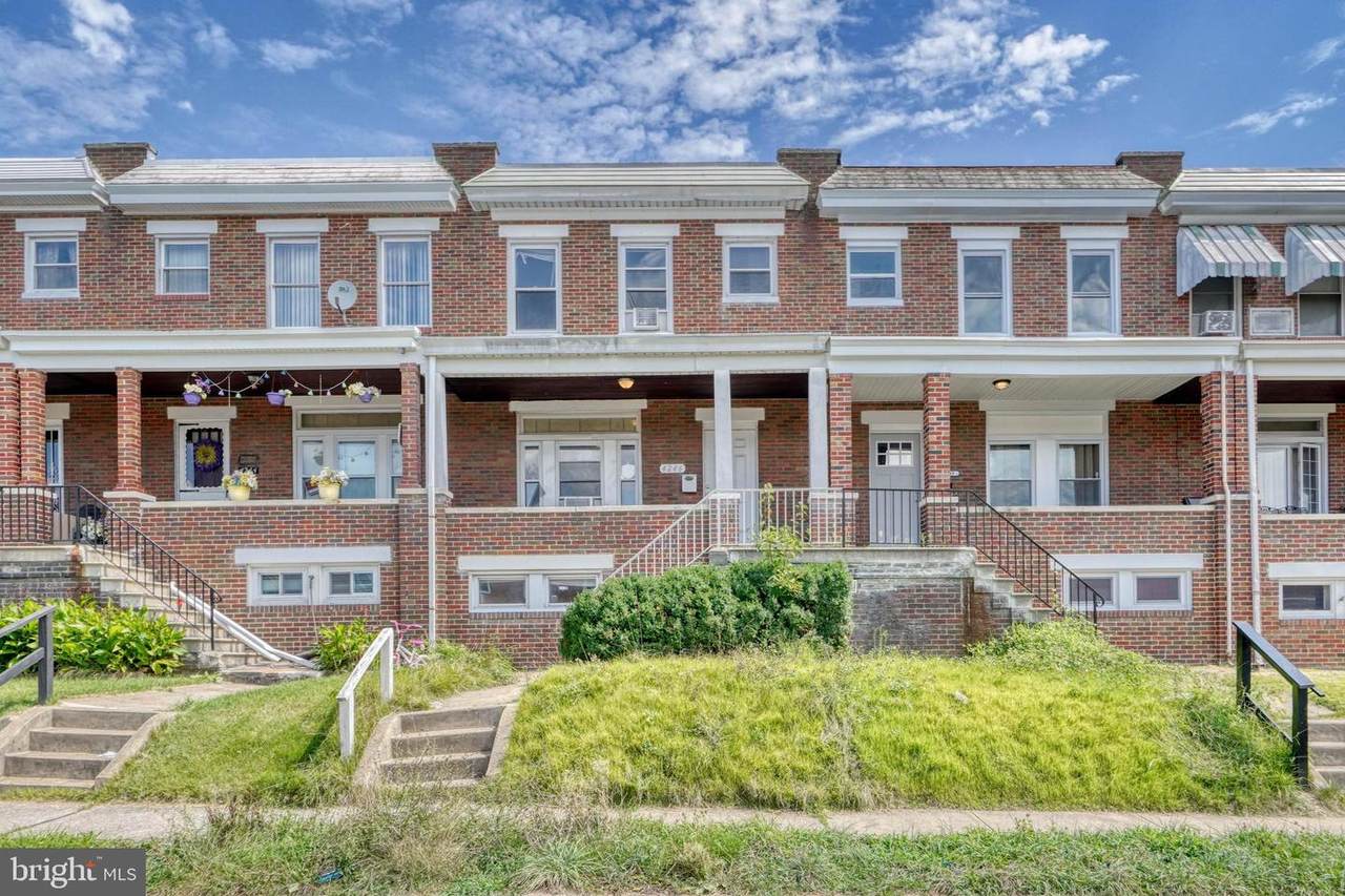 4246 Sheldon Avenue - Photo 1