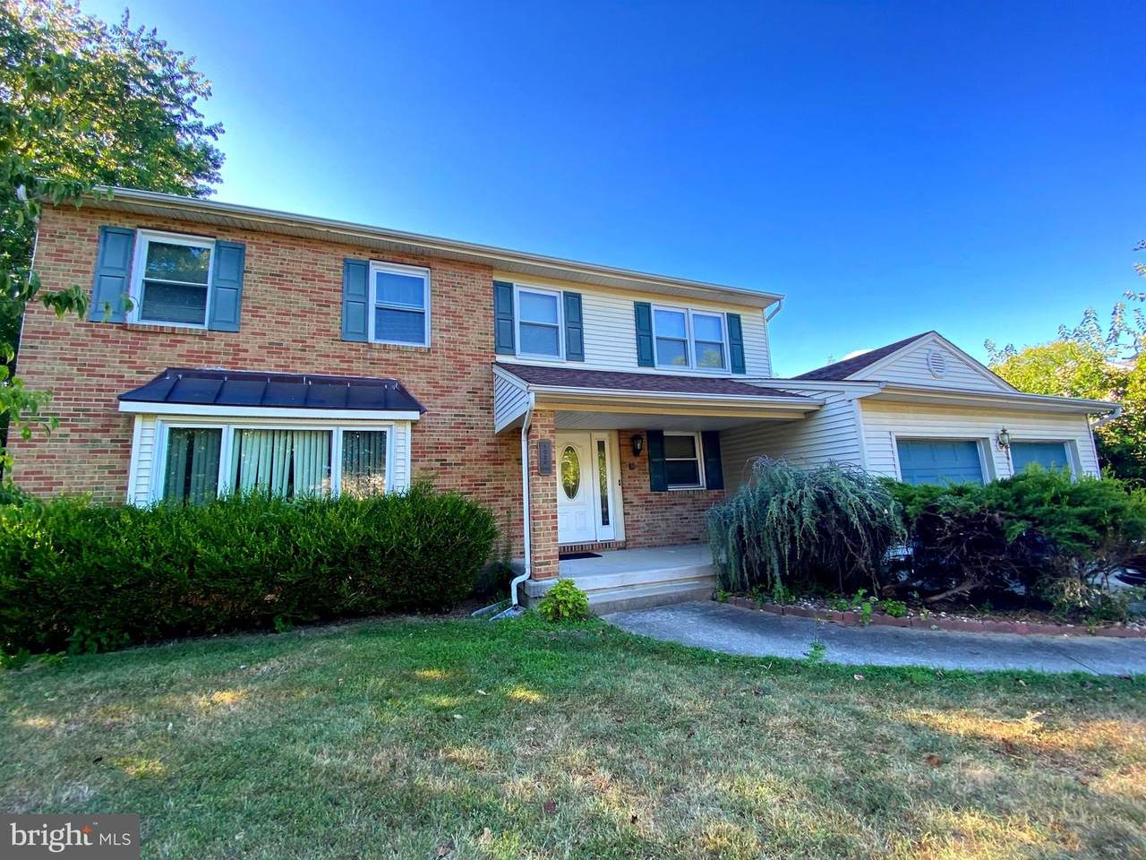 1024 Somerset Avenue - Photo 1