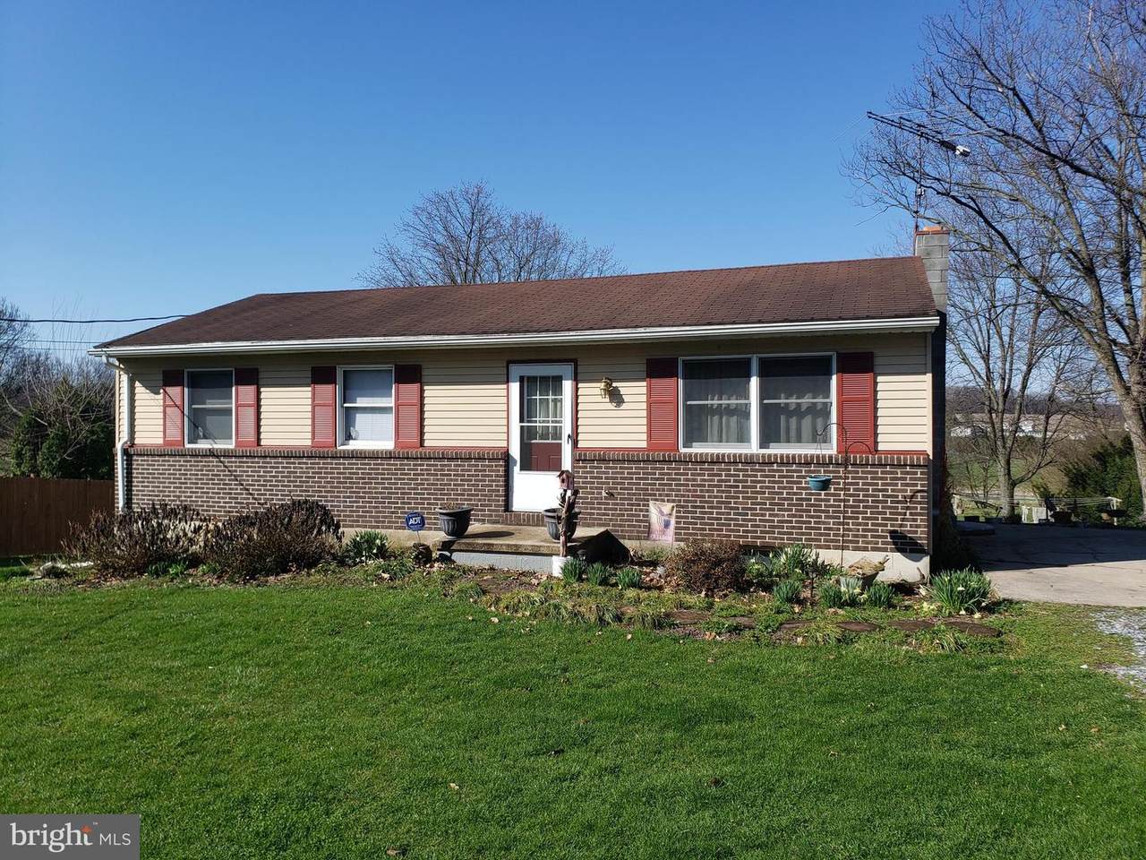 147 Union Road - Photo 1