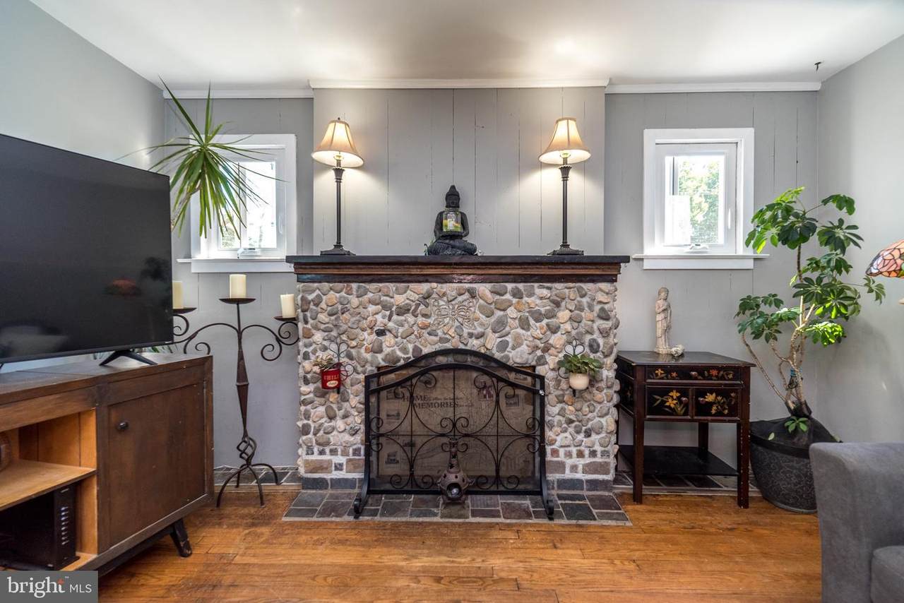 501 Clymer Avenue - Photo 1