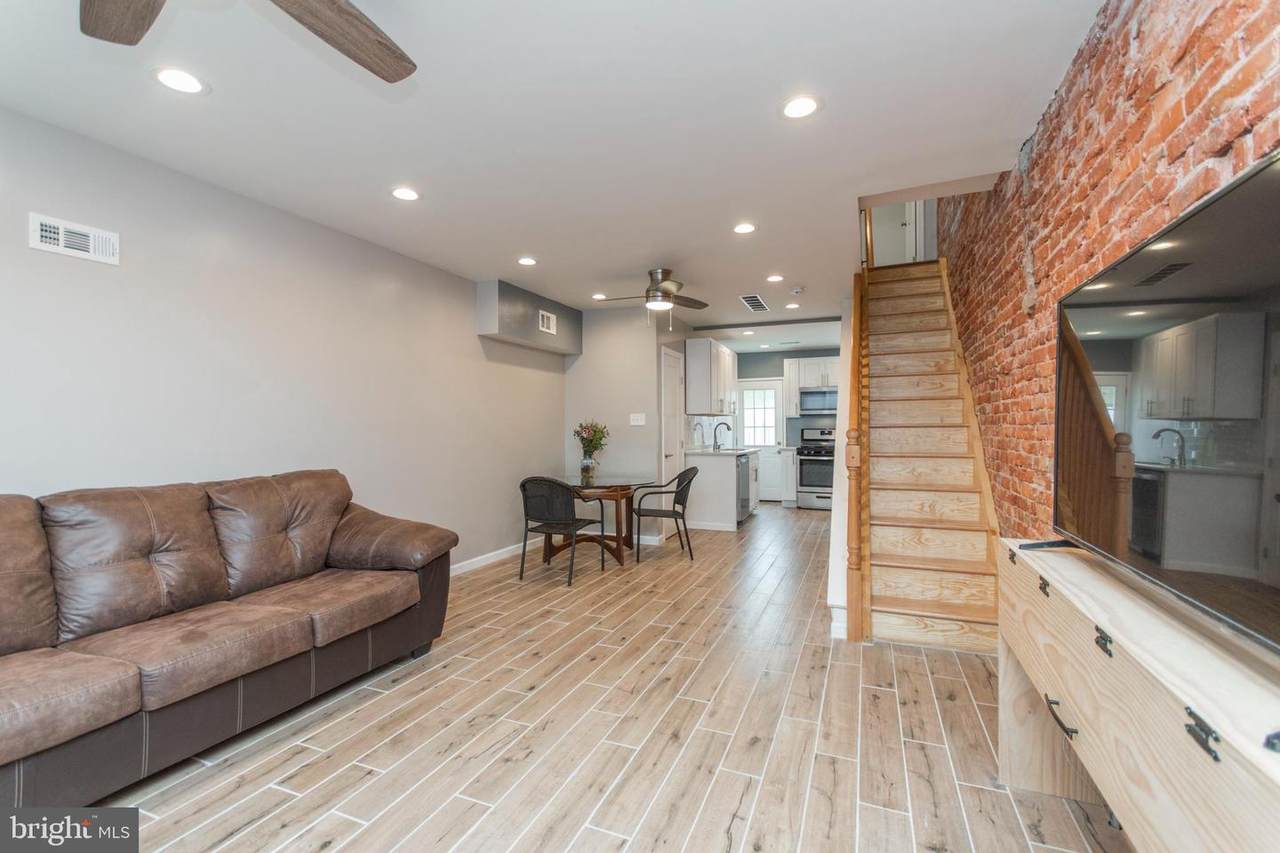 2423 Clarion Street - Photo 1