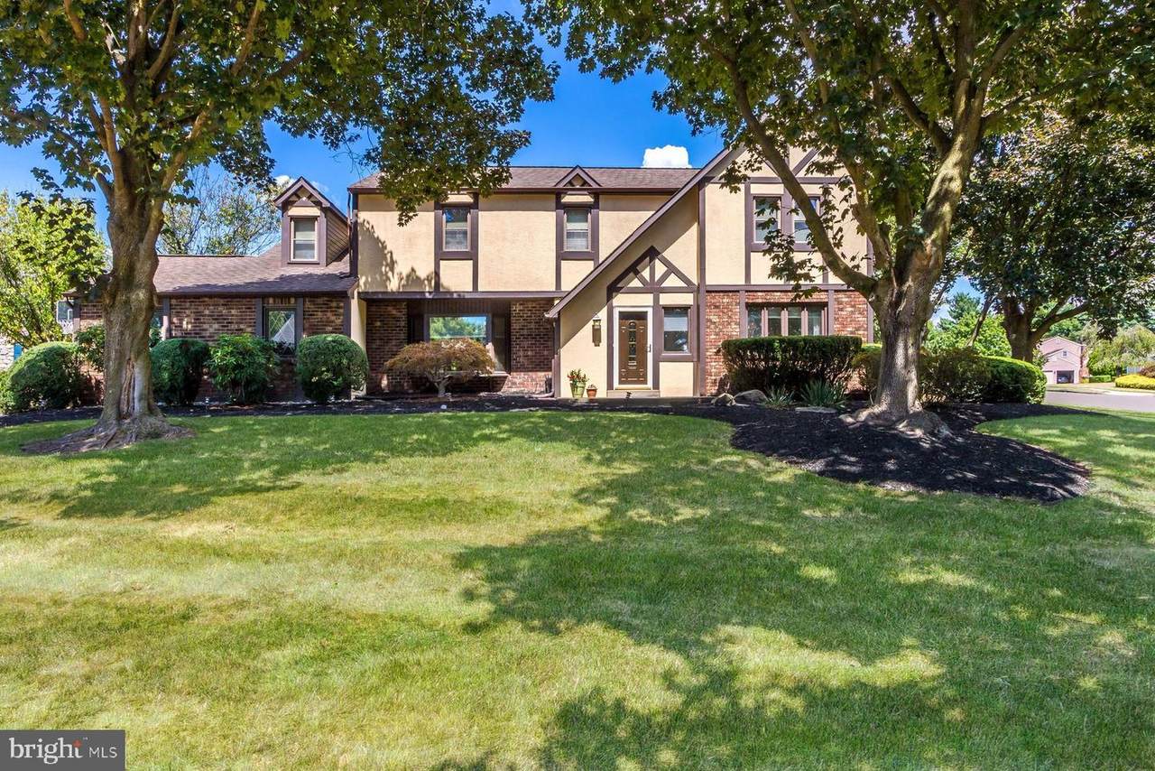1404 Lee Circle - Photo 1