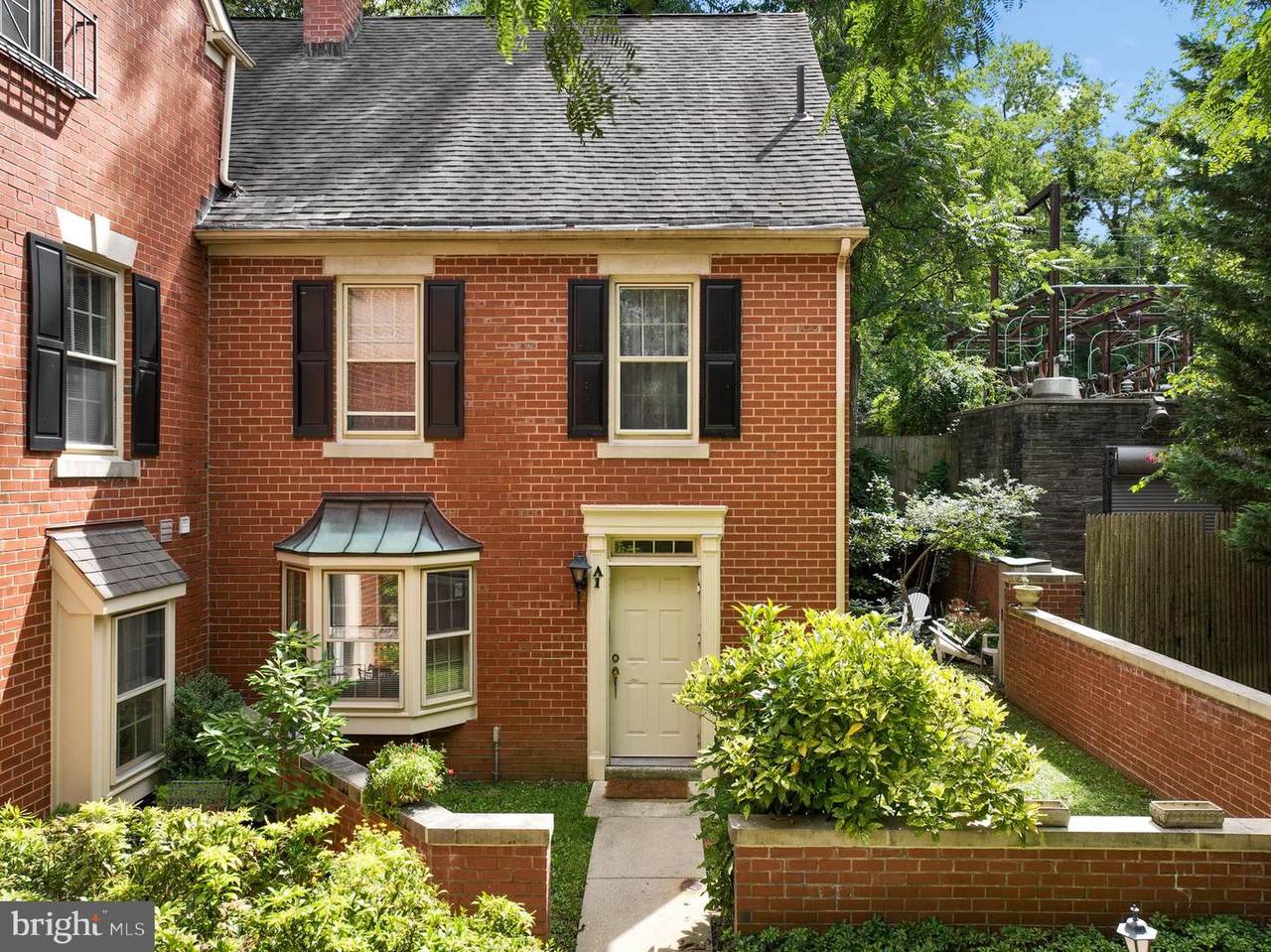 8708 Prospect Avenue - Photo 1
