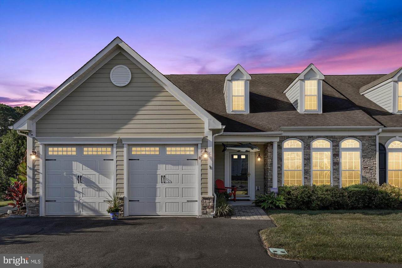 8 Blue Stream Lane - Photo 1