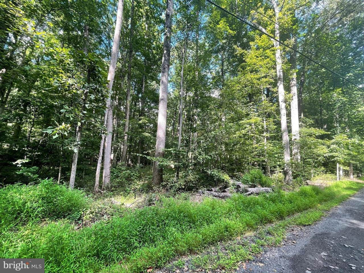 6998 Gilbeth Road - Photo 1