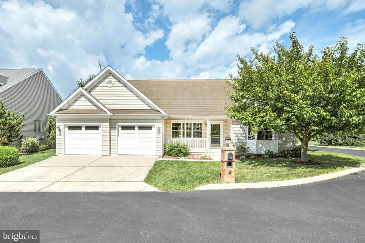 280 Kingsgate Court - Photo 1
