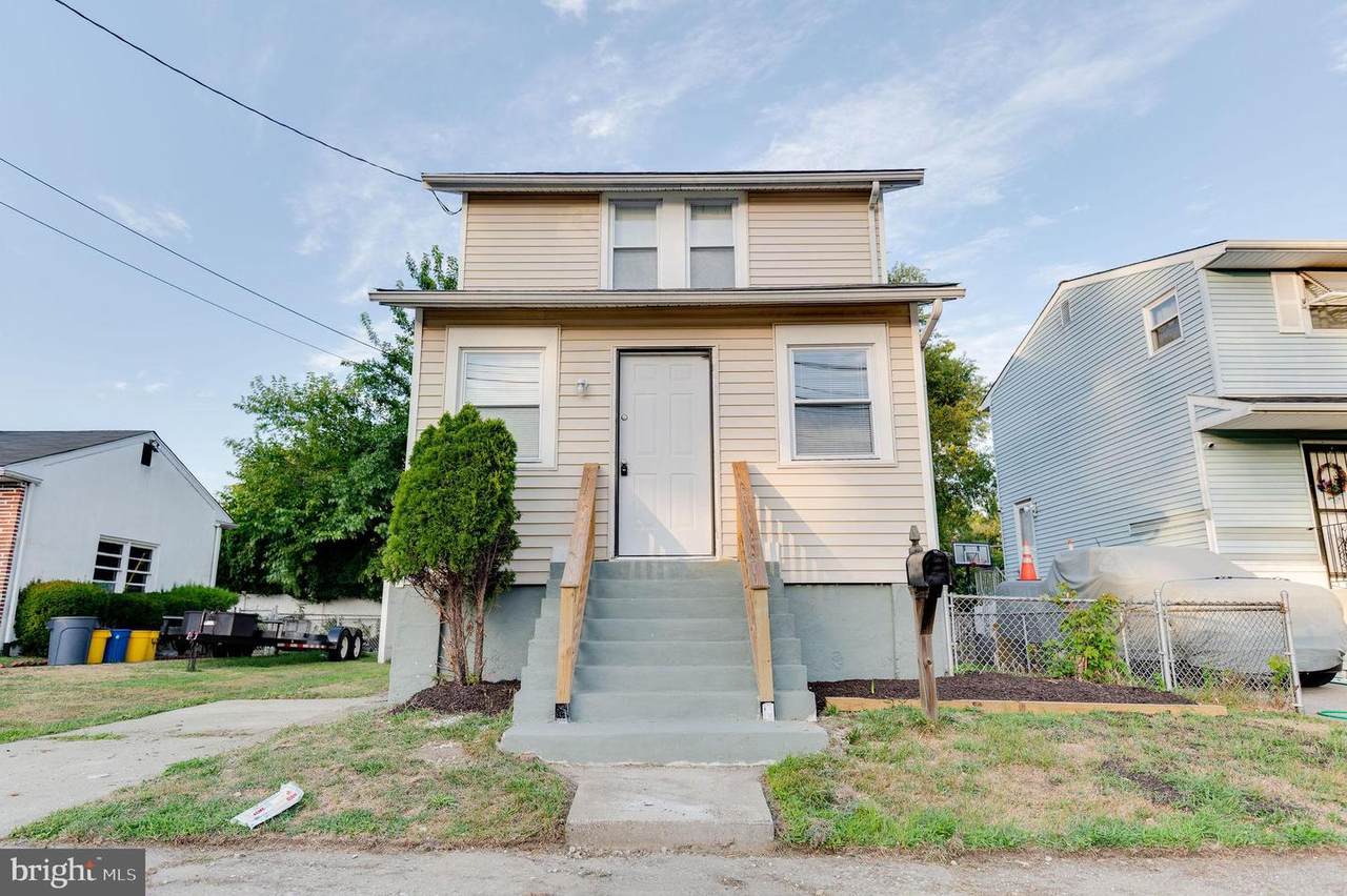 1630 41ST Street - Photo 1