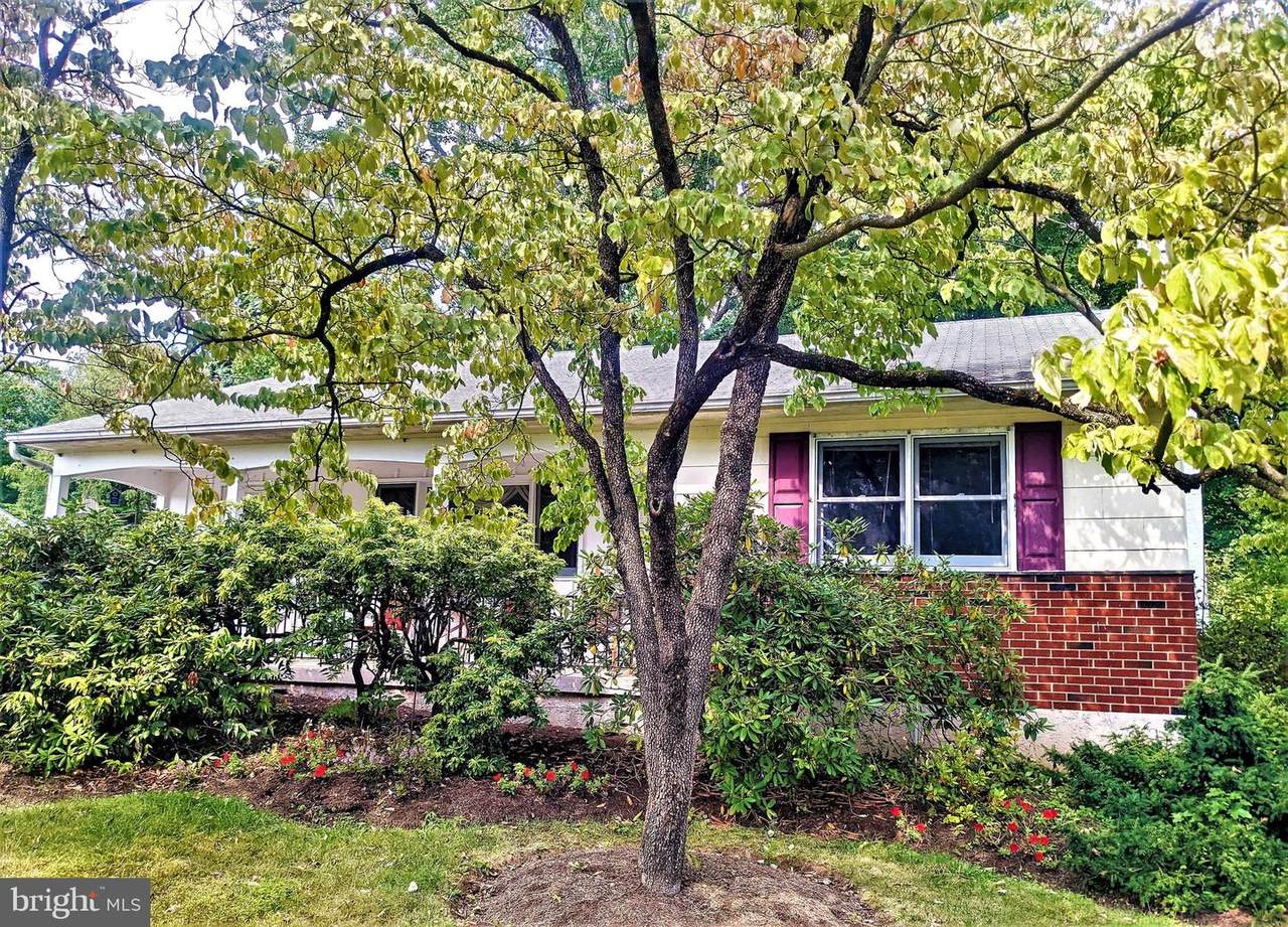 623 Crescent Avenue - Photo 1