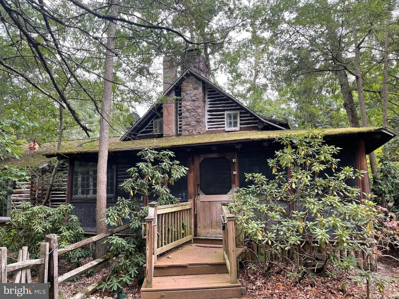 203 Tonkawa Trail - Photo 1