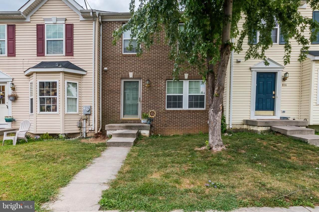 812 Marquette Drive - Photo 1