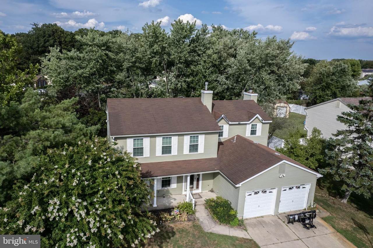 16 Uranus Road - Photo 1