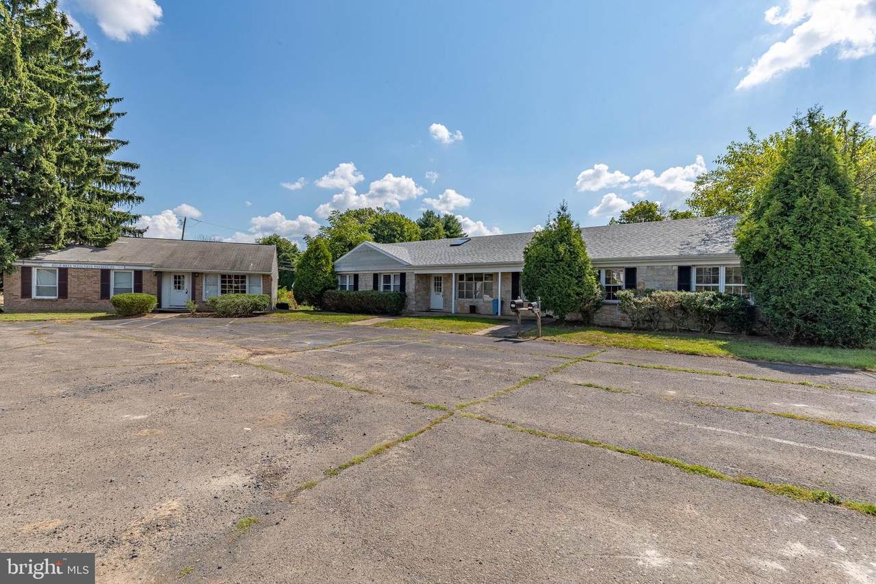 1200 Dekalb Pike - Photo 1