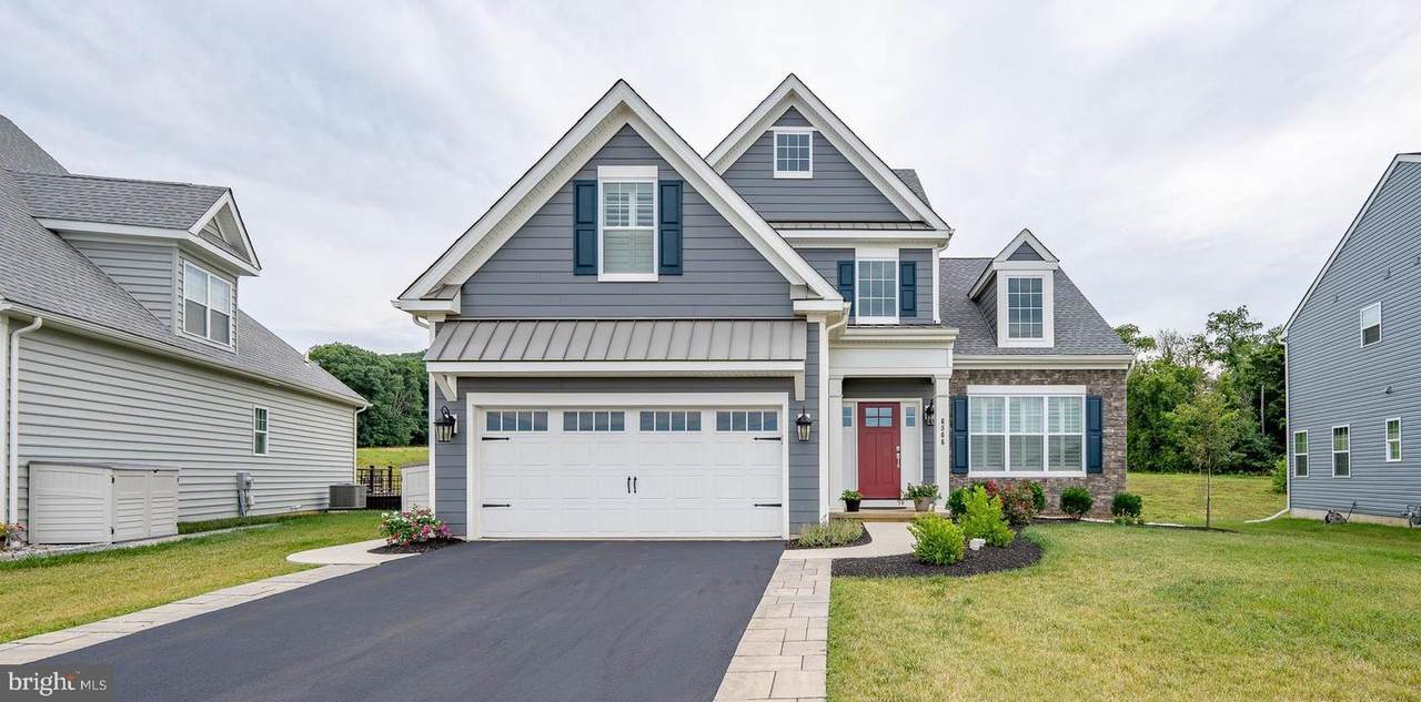 6566 Scenic View Drive - Photo 1