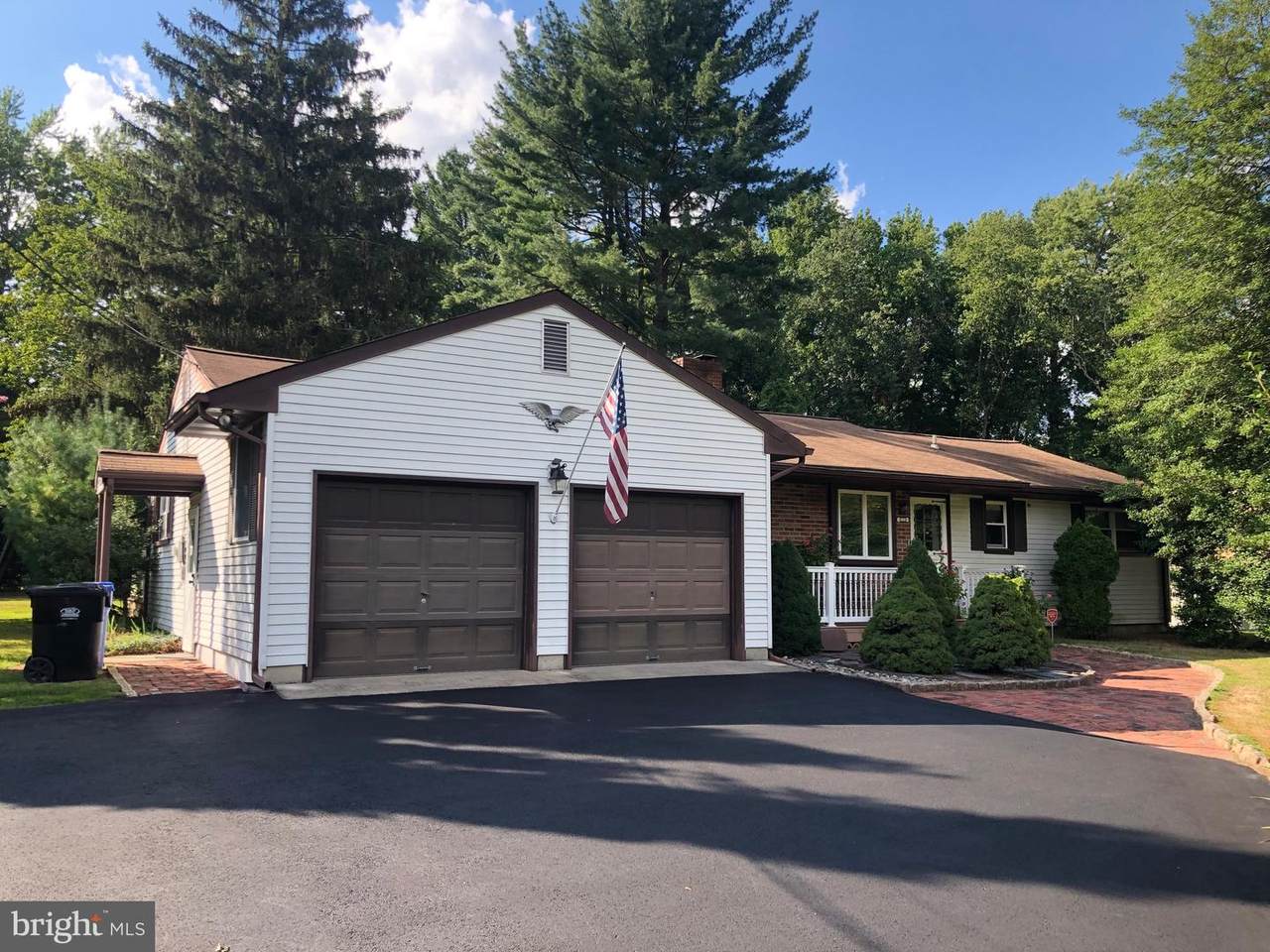 10 Taunton Road - Photo 1