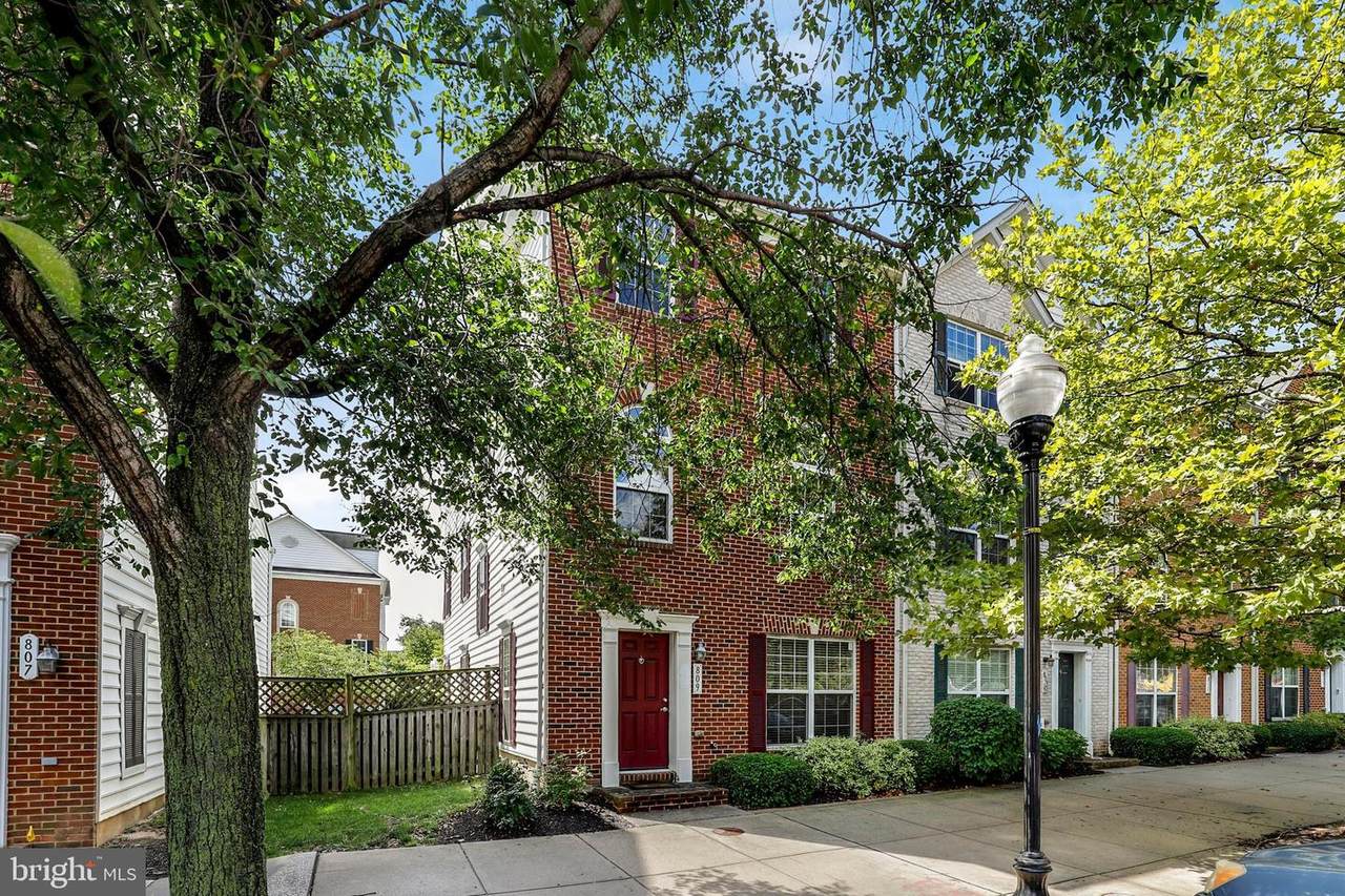809 Mchenry Street - Photo 1