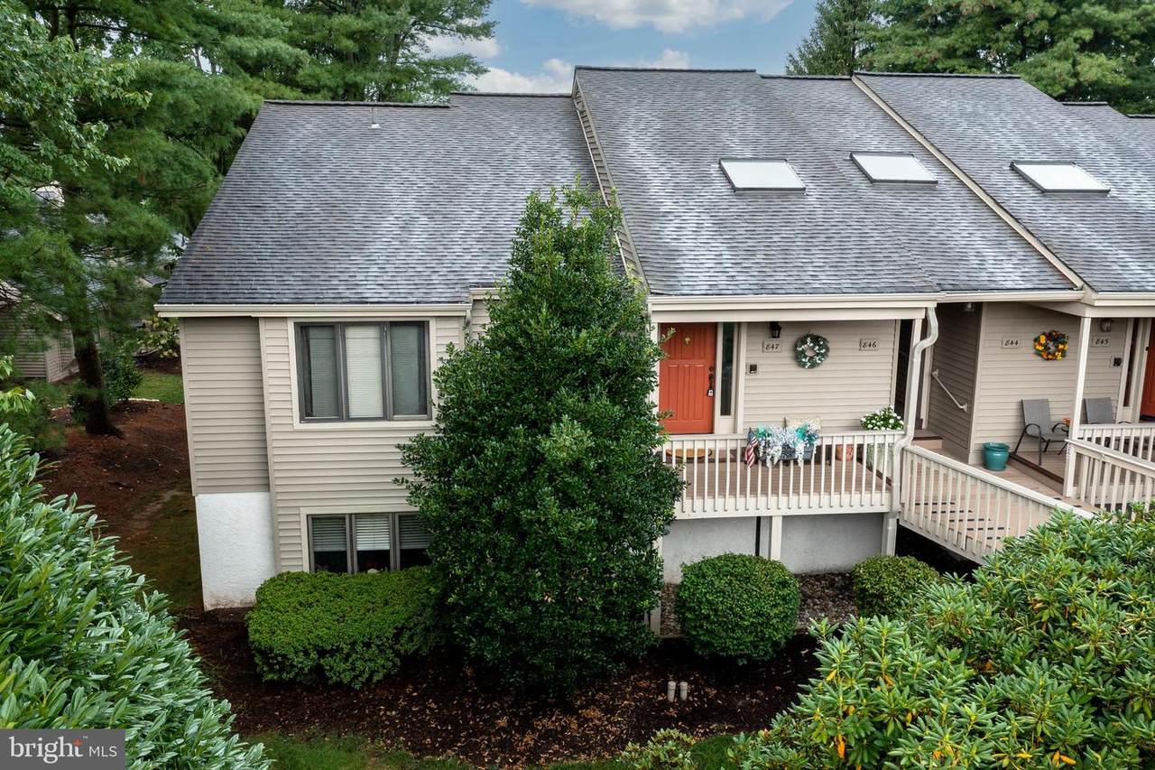 847 Jefferson Way - Photo 1