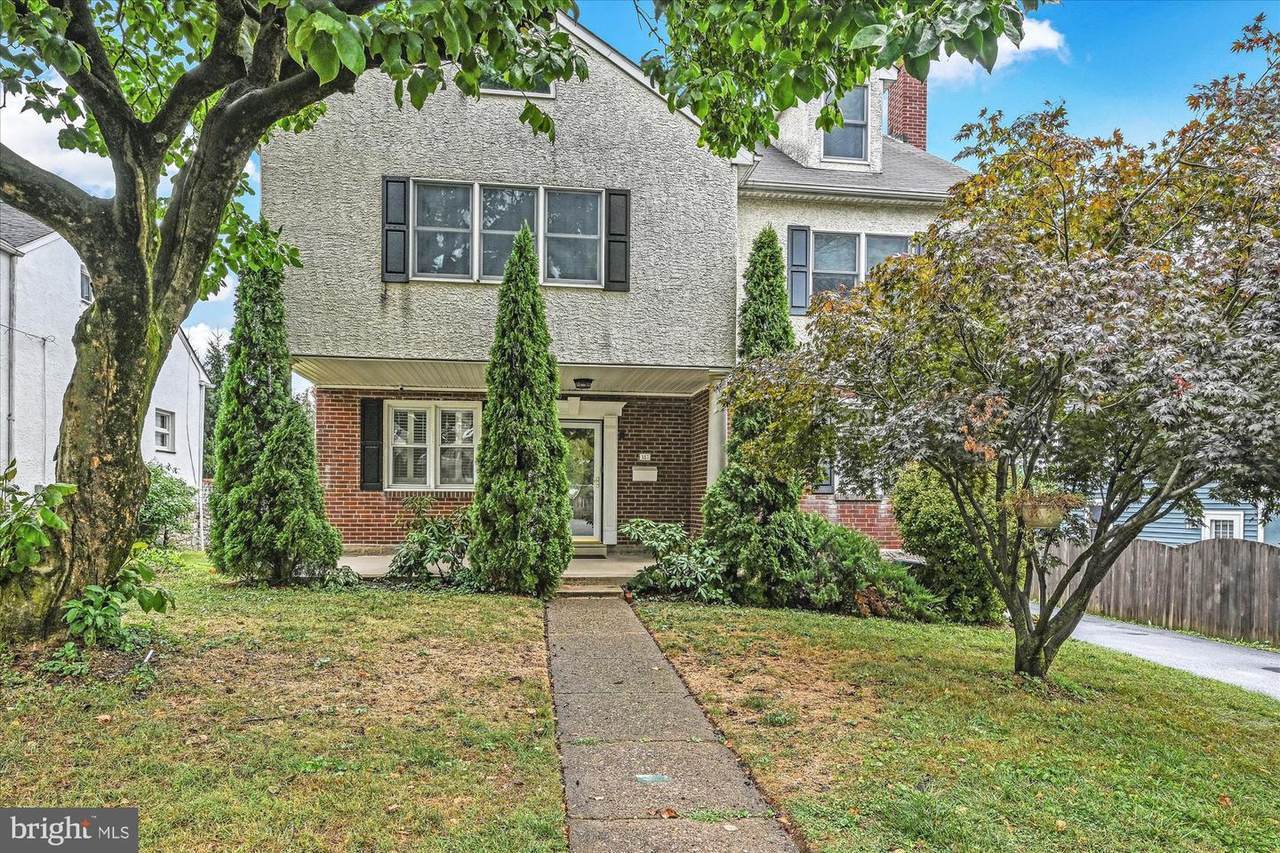 187 School Street - Photo 1