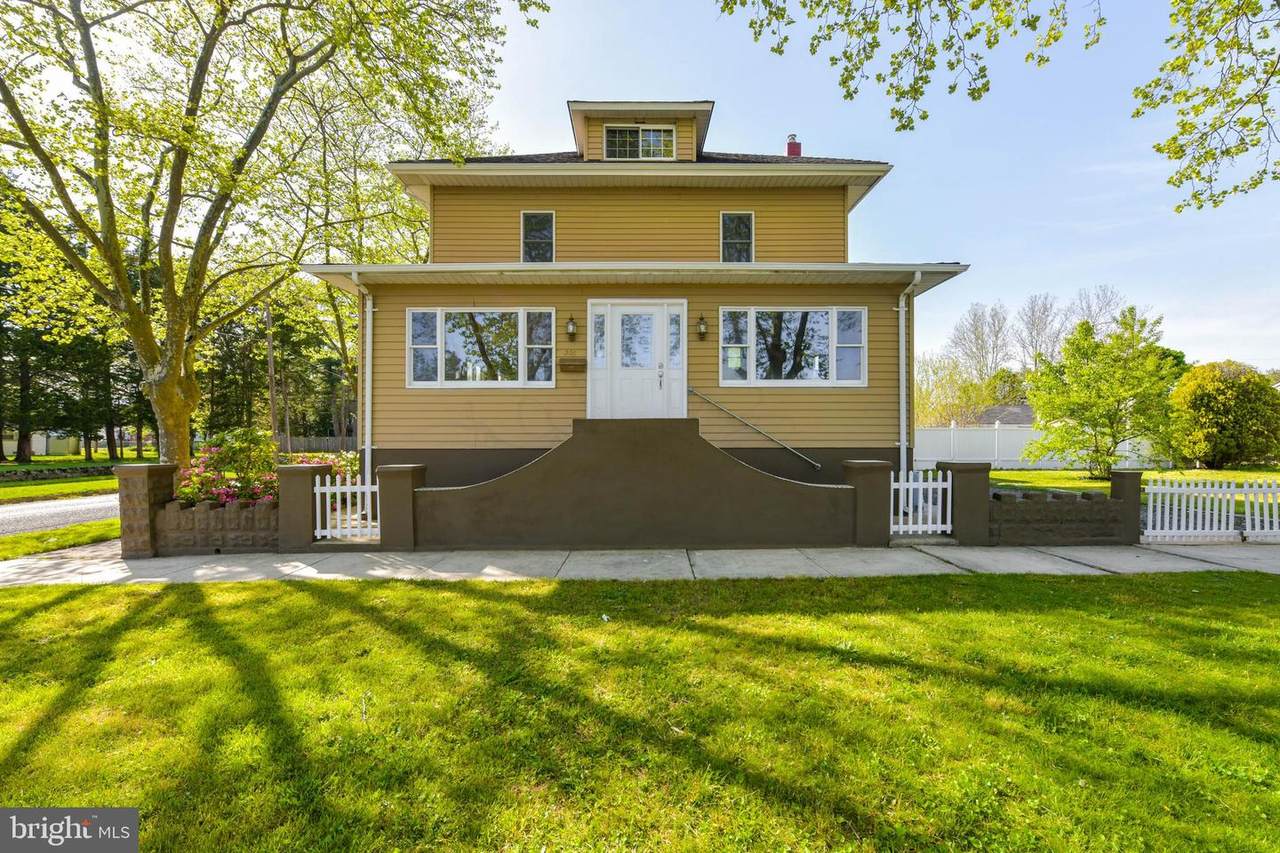 301 Boston Avenue - Photo 1