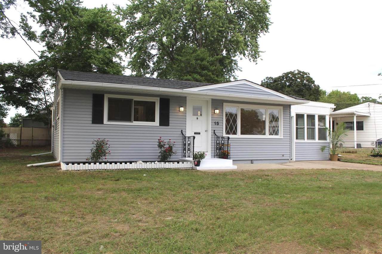 15 Merion Lane - Photo 1