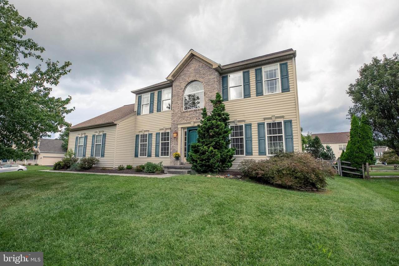 26 Rose Hill Drive - Photo 1