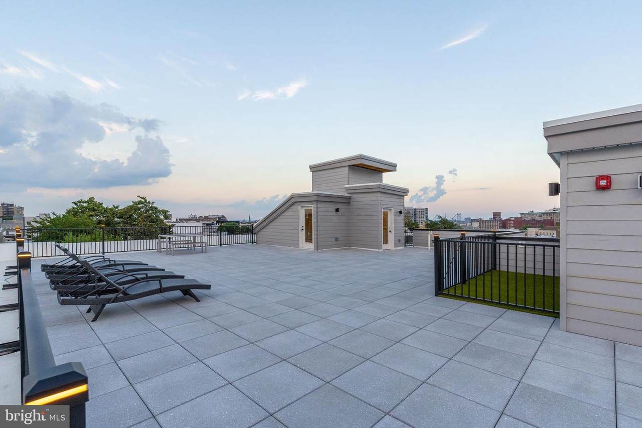 1723 Francis Street - Photo 1