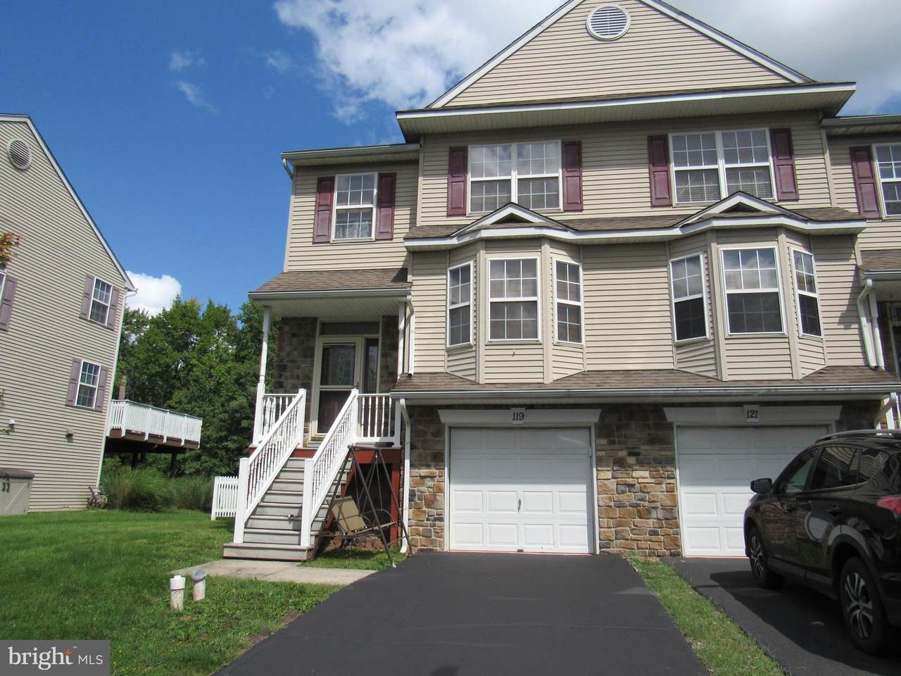 119 Girard Terrace - Photo 1