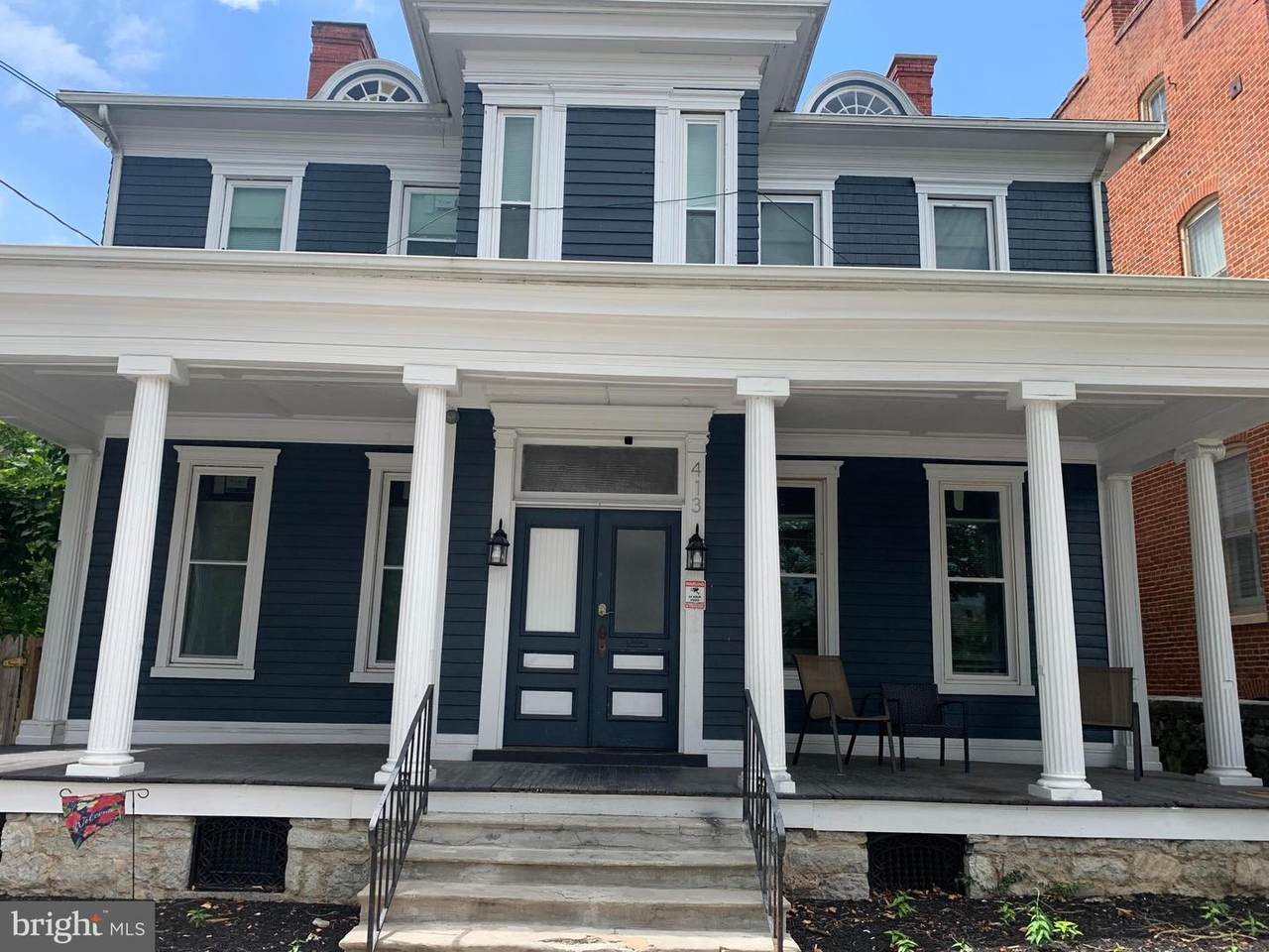 413 Queen Street - Photo 1