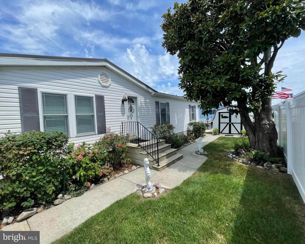 37036 Pintail Drive - Photo 1