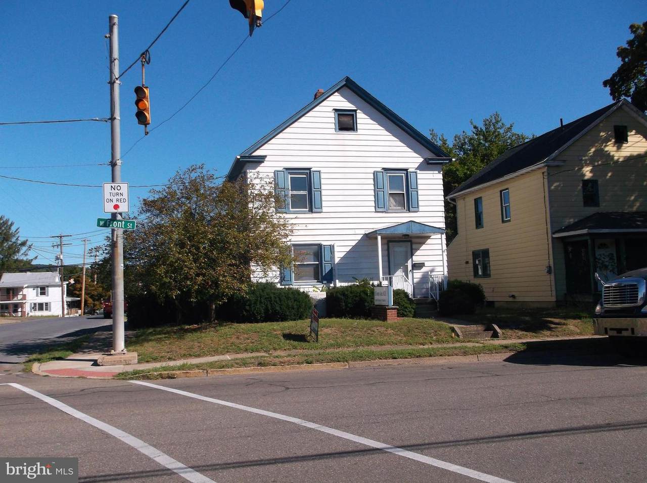 1453 Front Street - Photo 1