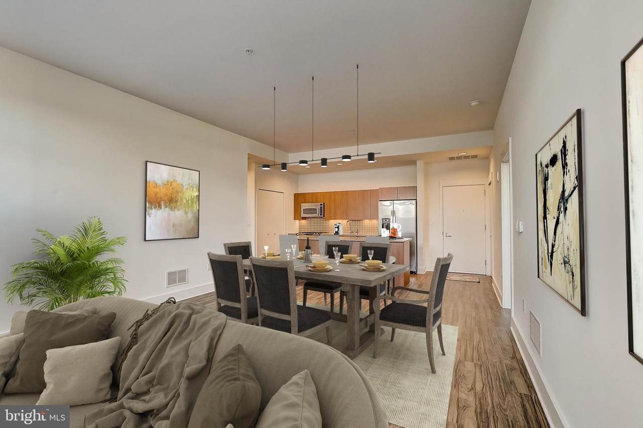 1101 Locust Street - Photo 1