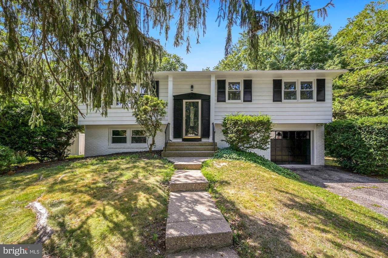 513 Rhode Island Avenue - Photo 1