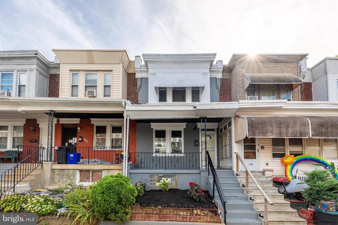 1142 Ruby Street - Photo 1