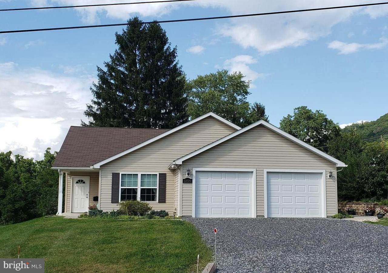 12529 Goldens Avenue - Photo 1