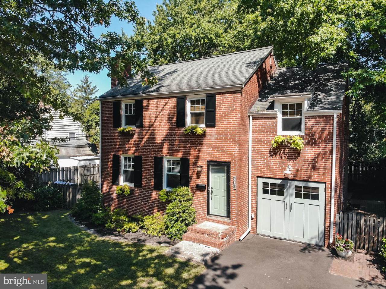 410 Palmer Street - Photo 1