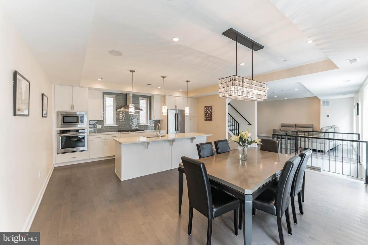 407 Green Street - Photo 1