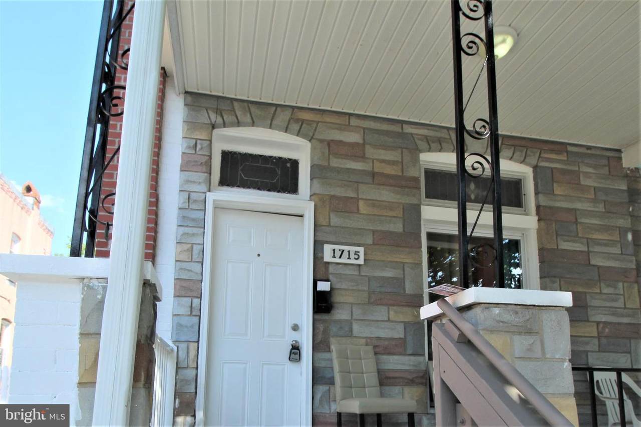1715 Appleton Street - Photo 1