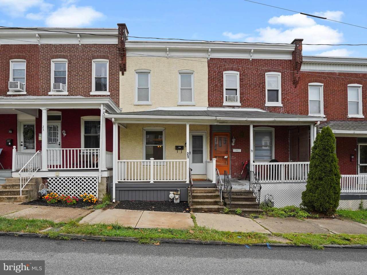 21 Franklin Avenue - Photo 1