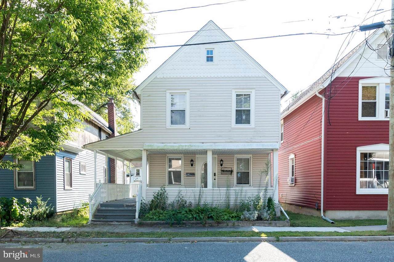 46 Webb Avenue - Photo 1