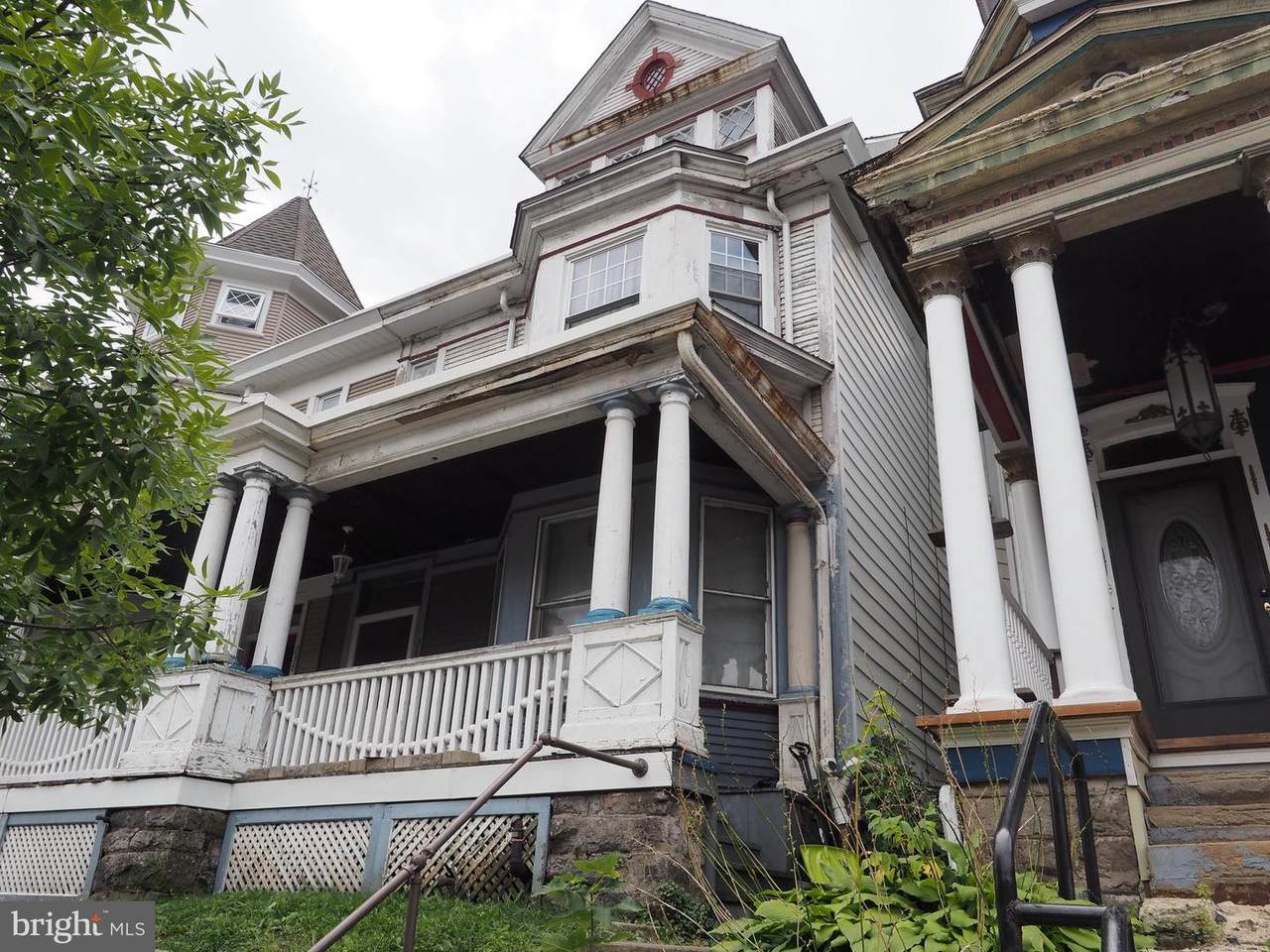 240 Broad Street - Photo 1