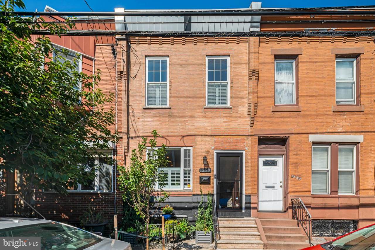 1258 24TH Street - Photo 1